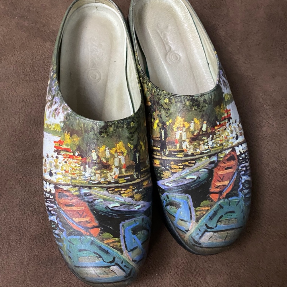 Icon Artistic Slip-On Clogs, size 10